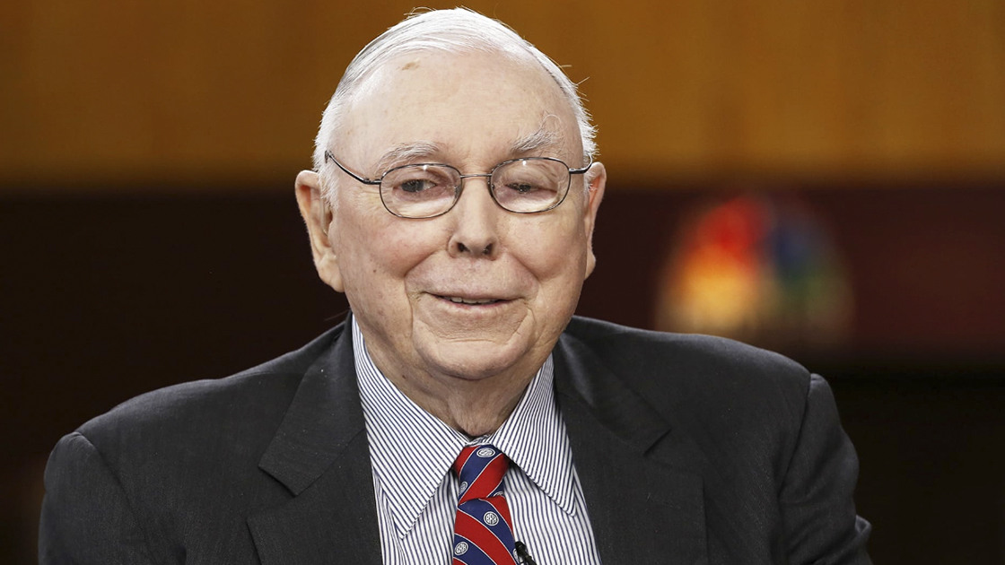 Charlie Munger crypto                             