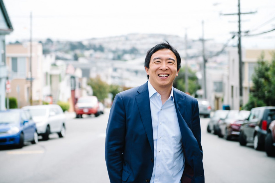 Andrew Yang bitcoin                               