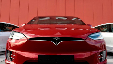 Tesla allows paying in BTC                        